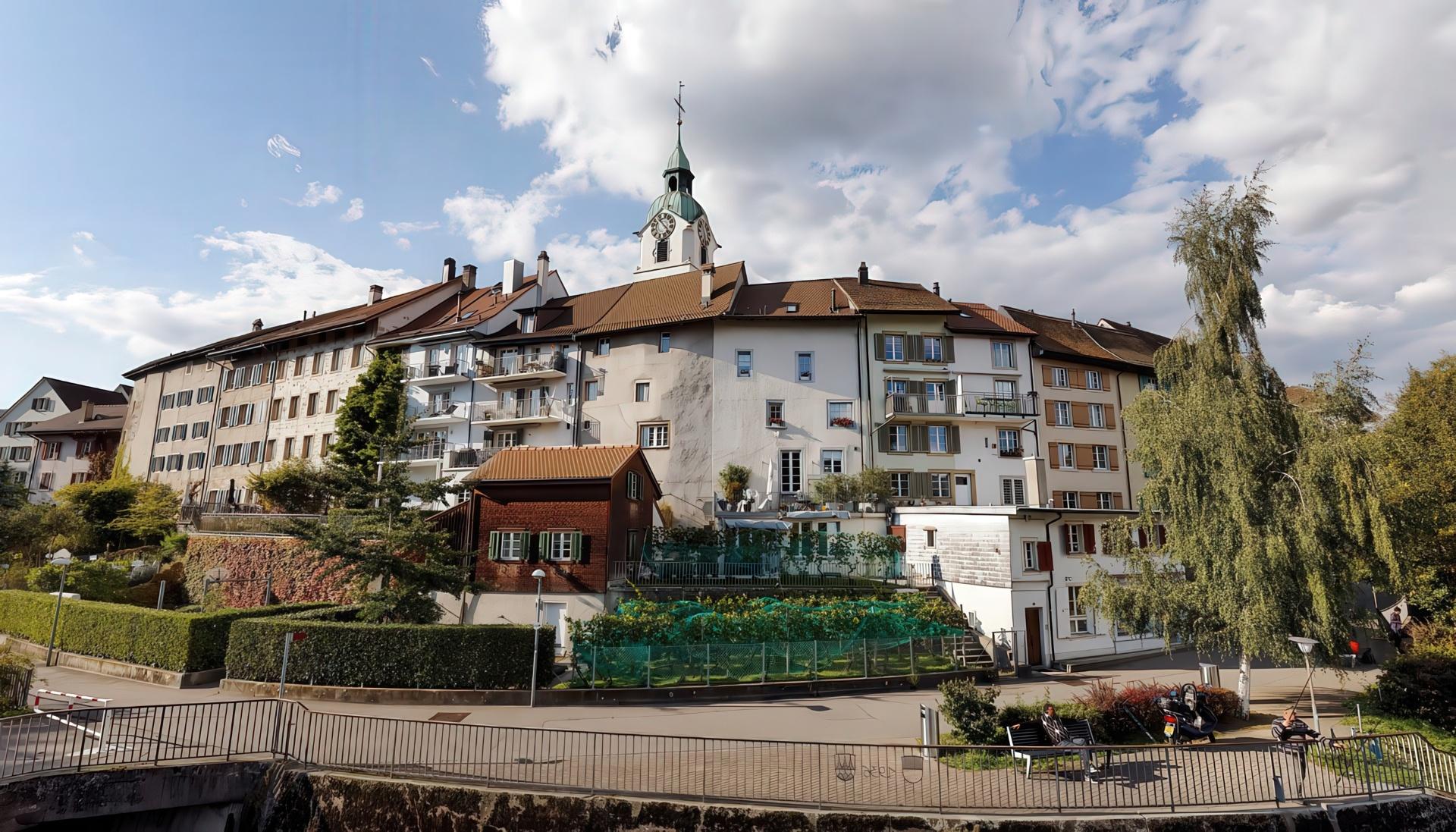 Olten old town, used as the constant subject for overlay comparison